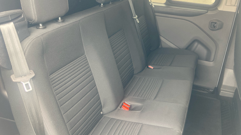 Ford Transit Custom 300 L1 Diesel Fwd 2.0 EcoBlue Hybrid 130ps L/Rf D/Cab Limited Van
